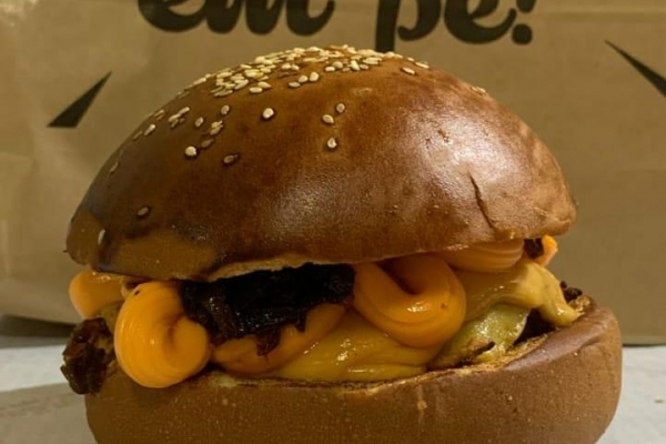 Angus Bacon Cheddar