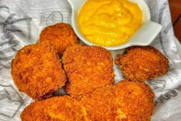 Frango Empanado Frito Grande ( 900G In Natura )